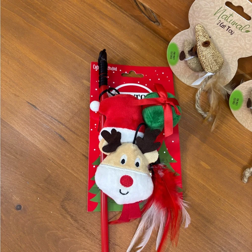 Cat Toy Wand with Holiday Theme plus 3 packs of Natural toys